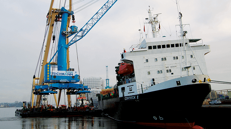 Harbour cranes