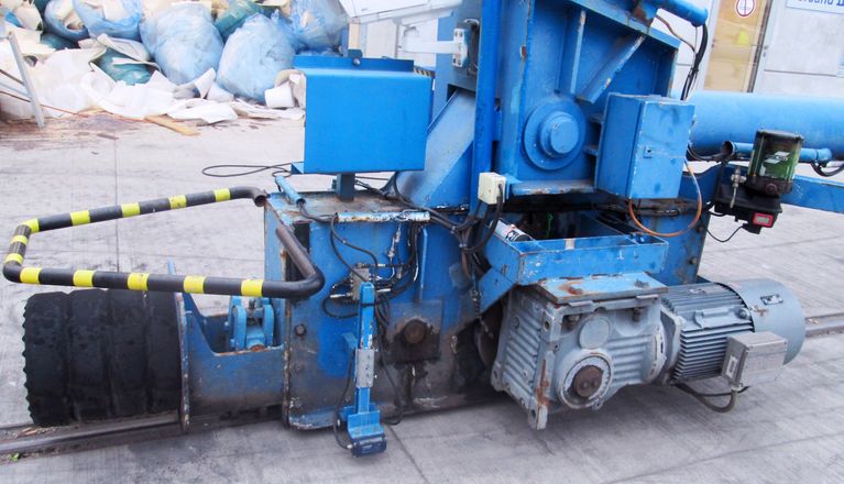 Crane trolley BEFORE